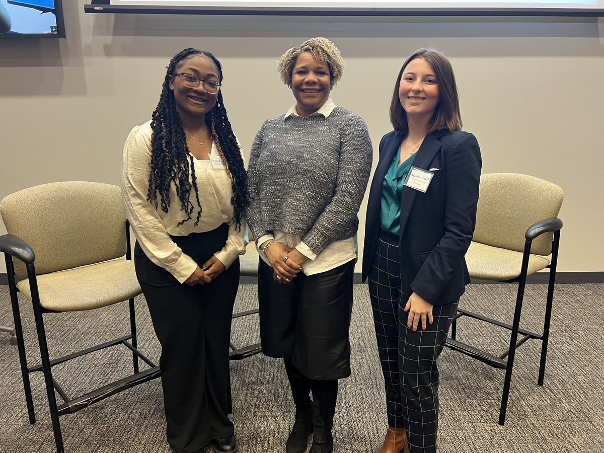 prssakent's tweet photo. We could not be more excited about the turnout of our FedEx Custom Critical meeting with CEO &amp; President Ramona Hood!👏🏽

We appreciate every person involved in the process of this meeting from our professionals to our members.💙
 
#prssa #meeting #publicrelations https://t.co/OjshvjiEws