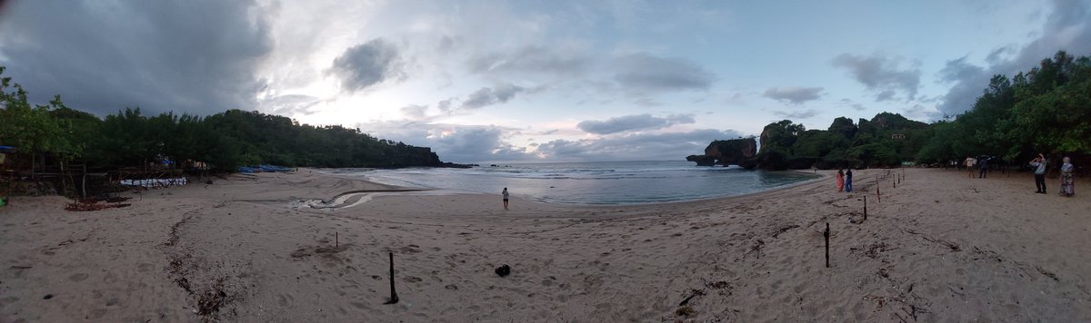 selangbersih's tweet photo. 📍Siung Beach, Jl. Pantai Siung, Duwet, Purwodadi, Wonosari, Kabupaten Gunung Kidul, Daerah Istimewa Yogyakarta 55881 https://t.co/XviHF55a8Y