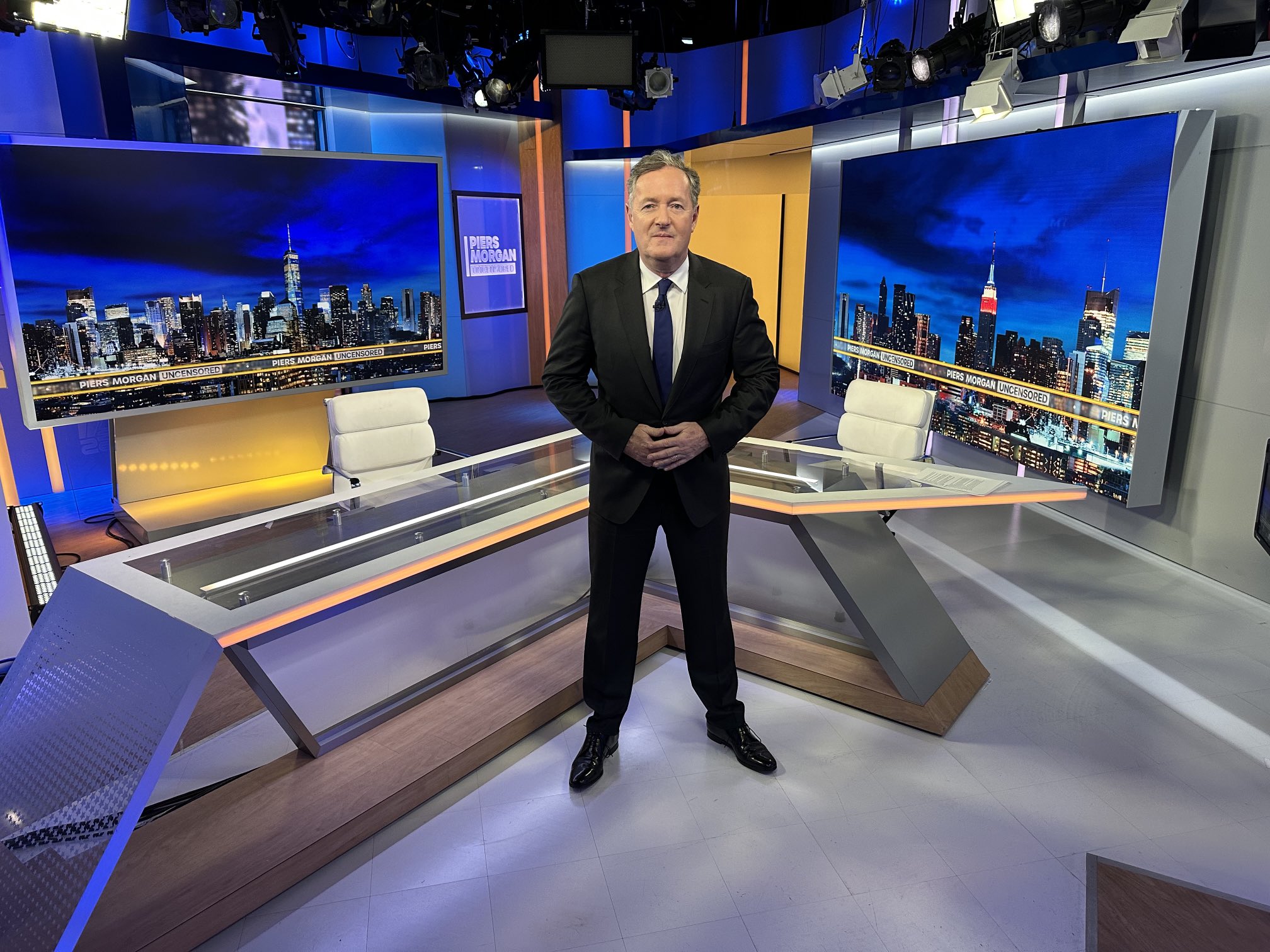 Piers on Twitter "Big show tonight live from New York City…. Tune in! ⁦PiersUncensored