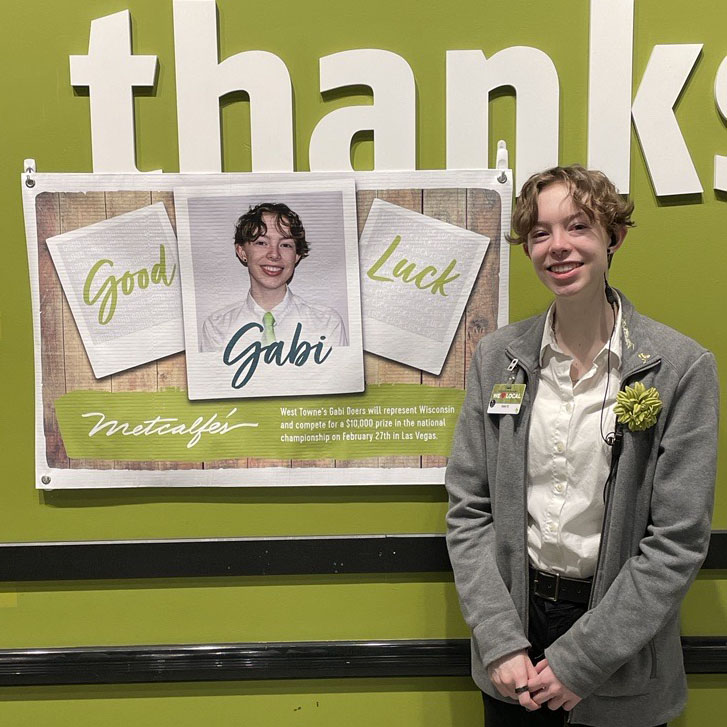MetcalfesMarket's tweet photo. Join us in sending off Gabi Doers from our West Towne store to the @NationalGrocers Bag Off contest in Las Vegas! Gabi will represent the state of Wisconsin on February 27 to be the country's #BestBagger. https://t.co/GWSXqOl5dl