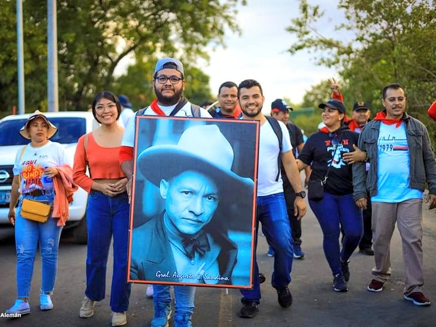 "Sandino tiene 89 años de estar vivo, de estar presente, de estar activo en todos los pasos que hacia adelante vamos dando" 

🇳🇮❤🖤
#UnidosEnVictorias 
#SandinoPatriayLibertad