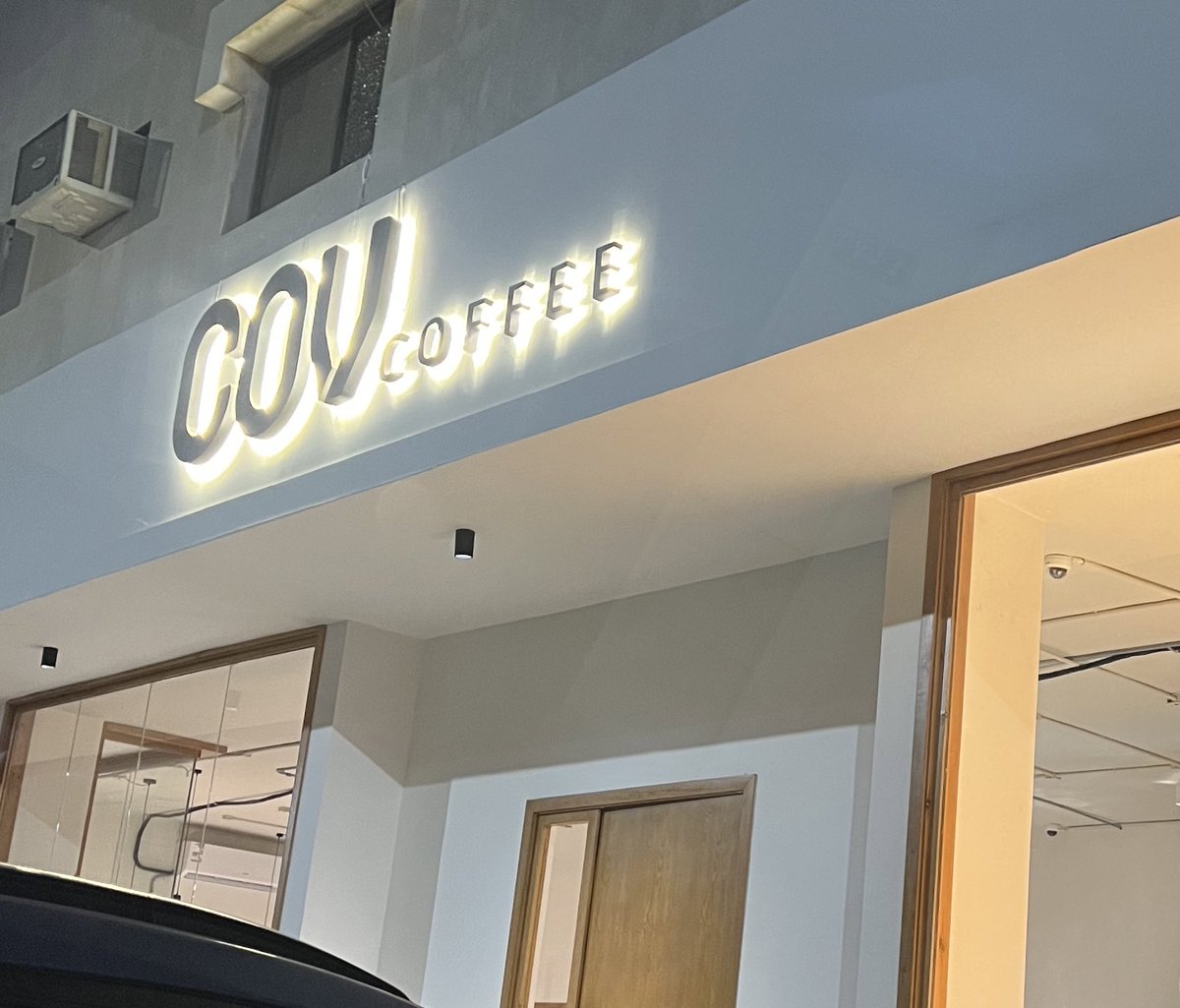 Ralamoudi9's tweet photo. لوحتي في COV Coffee .. فرع الريان ✨ https://t.co/dXv0wnr4BL