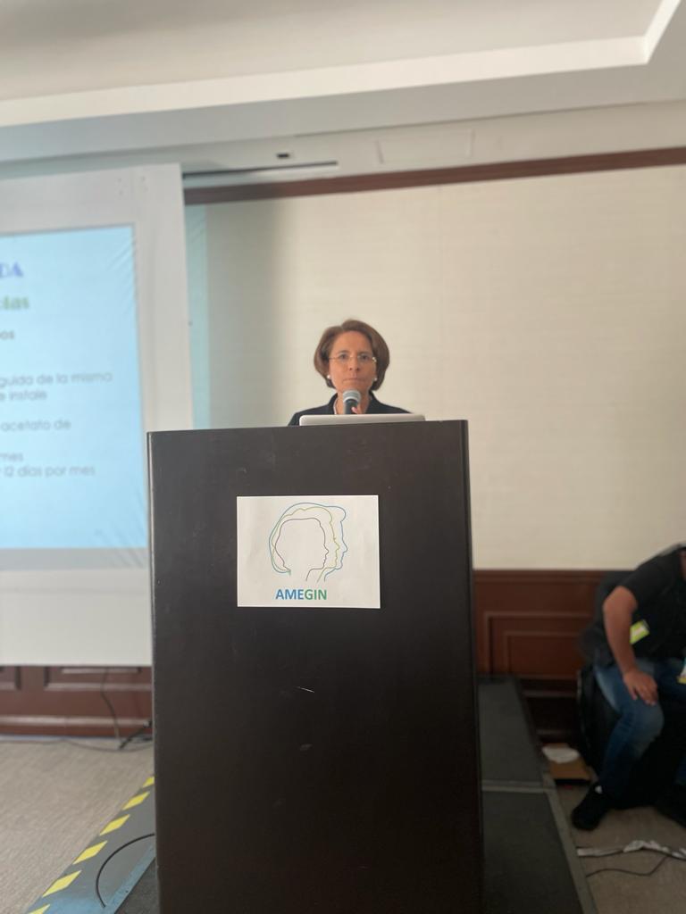 drajosefinalira's tweet photo. Feliz de participar en el 1 Congreso de la Asoc Mexicana de Endocrinología Ginecológica. Presentando dos temas importantes en el manejo de la px adolescente: "Anticoncepción en la Adolescente" y "Tratamiento del Sangrado Uterino Anormal de origen ovulatorio". https://t.co/pKbAn3aMul