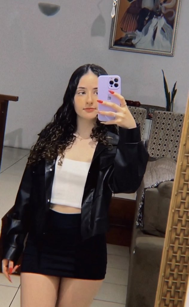 jualfonso18's tweet photo. carnaval 🔞🤭😈

#XOTAWARDS 
#PINTOAWARD 
#BUNDASAWARDS 
#PEITOAWARD https://t.co/M9v7nyRssY