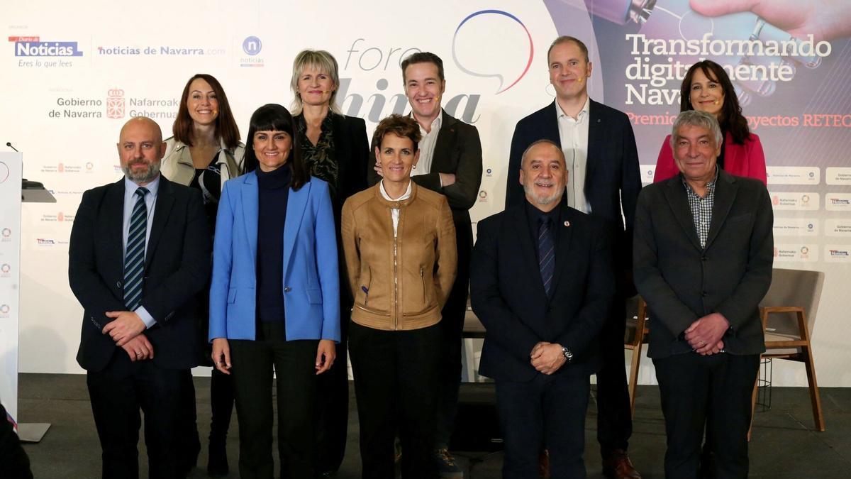 Navarra tendrá un centro de ciberseguridad para empresas y sociedad. También se han presentado las iniciativas de gemelos digitales, inteligencia artificial en el turismo y redes de emprendimiento digital.
noticiasdenavarra.com/foro-hiria/202…