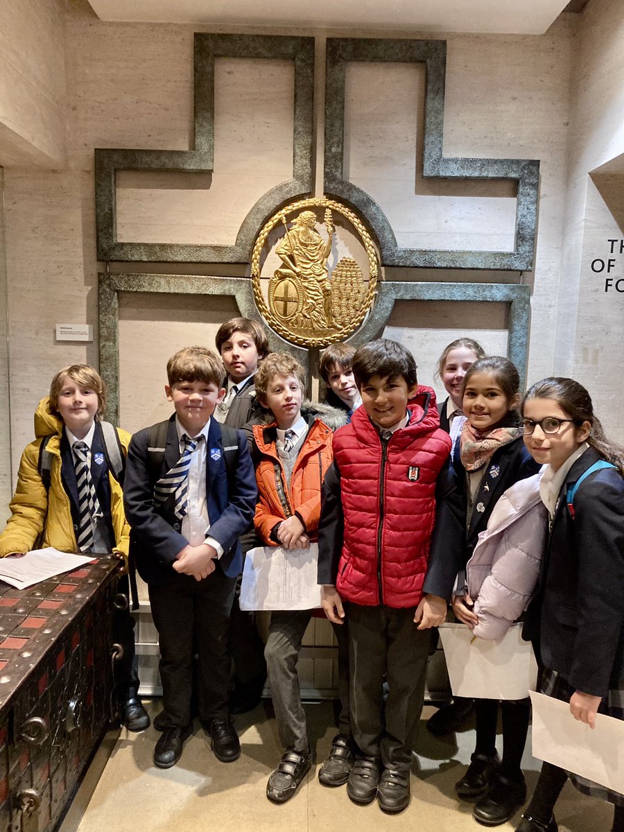 LatPrepEnglish's tweet photo. As good as gold! Y5 @LatymerPrep loved their visit to @bankofengland museum as part of our Finance Week learning so much about the bank’s history and its role in our lives today #Finance https://t.co/HoSKaodxiG