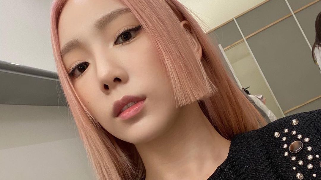 the #𝚋un̸n𝕪ꪔ̤̮𝕥a̲̅𝕝ǝ is open y yo claro que iba a hacerme un espacio para apreciar #𝒶𝕣𝐭區𖡼𝑓𝒮a𝕥inǝ pues esta reina merece más que una exposición, un museo entero de ella solin solita ♡🍓 te adoro mi pequeña conejita, no me sueltes nunca la pawcita o lloraré.