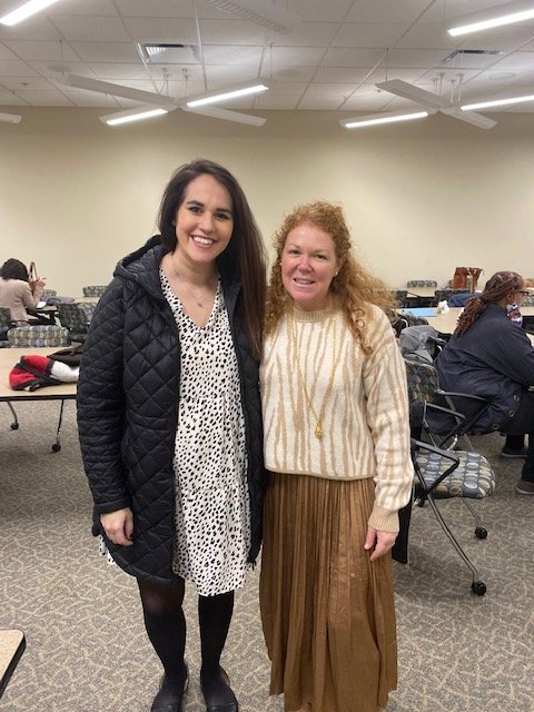 EmergeKentucky's tweet photo. We had a grand time in Paducah this past weekend! Our 2023 cohort continued their training on Saturday with alum @KelseyforKY who is 1/2 of Blue Dot Consulting, WKY alums and partners, and alum Martha Emmons. https://t.co/BOg2MbwHna
