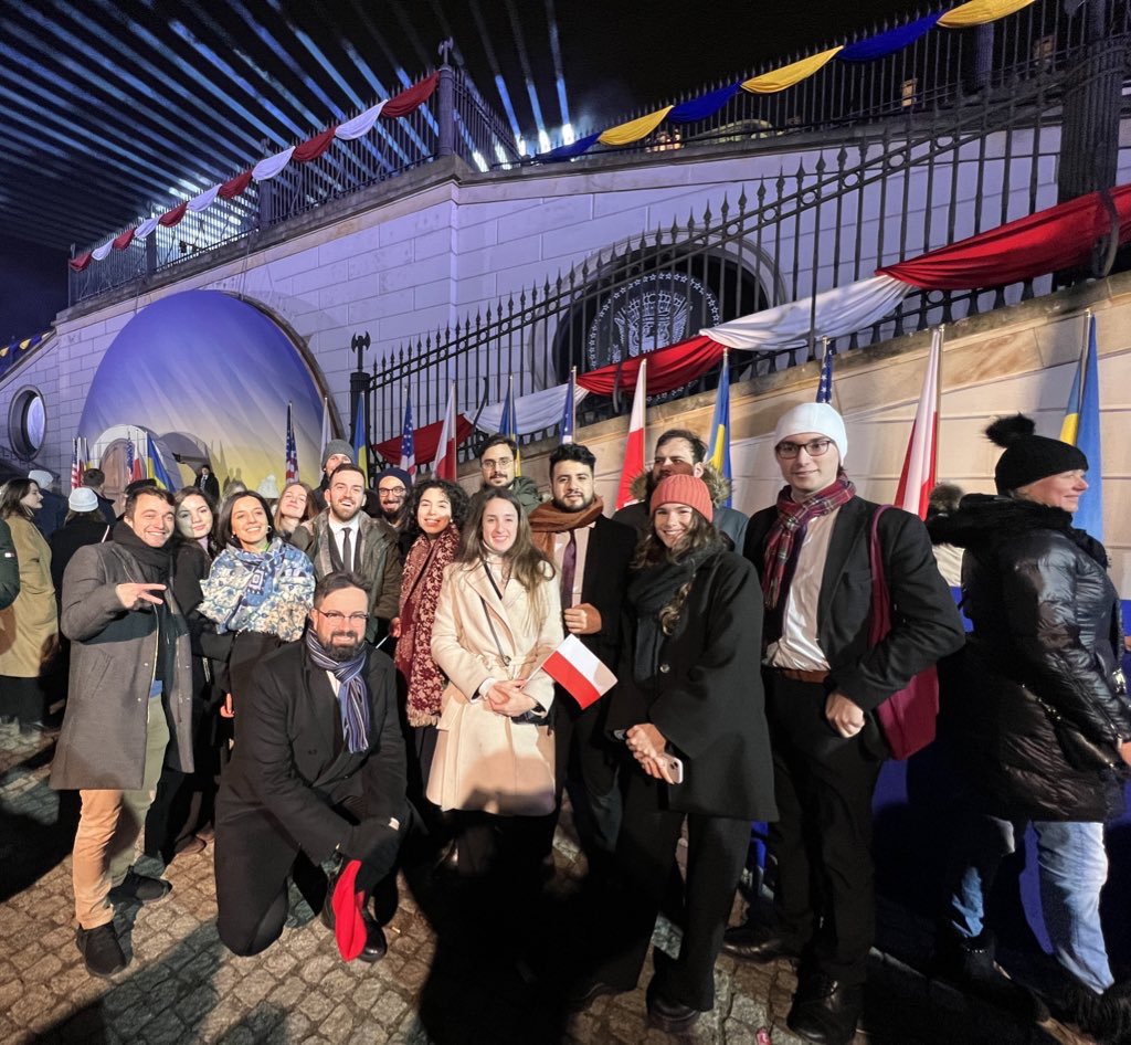 coenatolin's tweet photo. Students and Staff of Natolin witnessed History tonight in #Warsaw #JoeBiden #StandWithUkraine️ https://t.co/GyiCZFLL8g