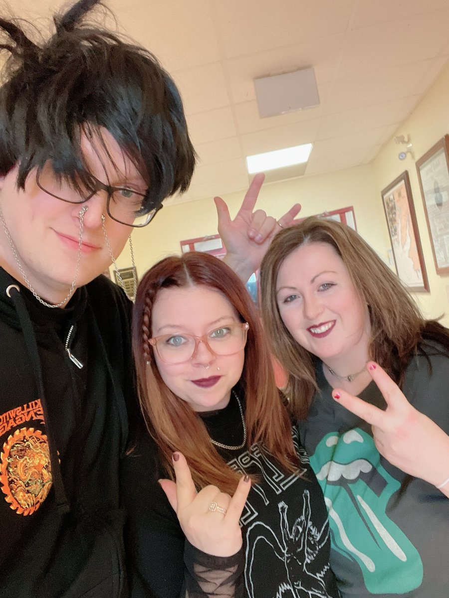 Mrs Kia Antle tweet media