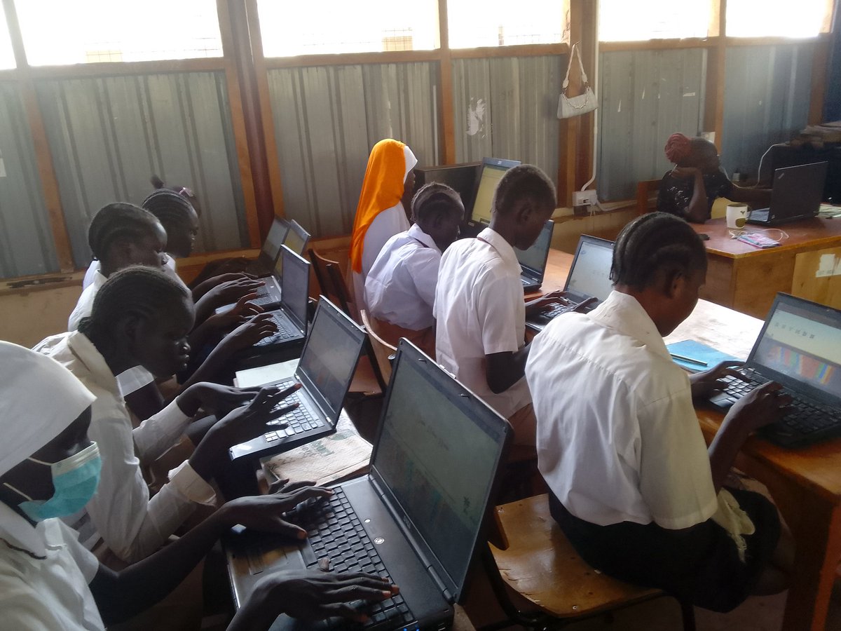 WingRescue's tweet image. See how Rescue Wing International are using computers supported by #ConnectionUbuntu and #TechFugee to scale impact in Africa. Let&apos;s continue to train them the basic knowledge to become problem solver. Don&apos;t miss to follow our social media channels to learn more about us.