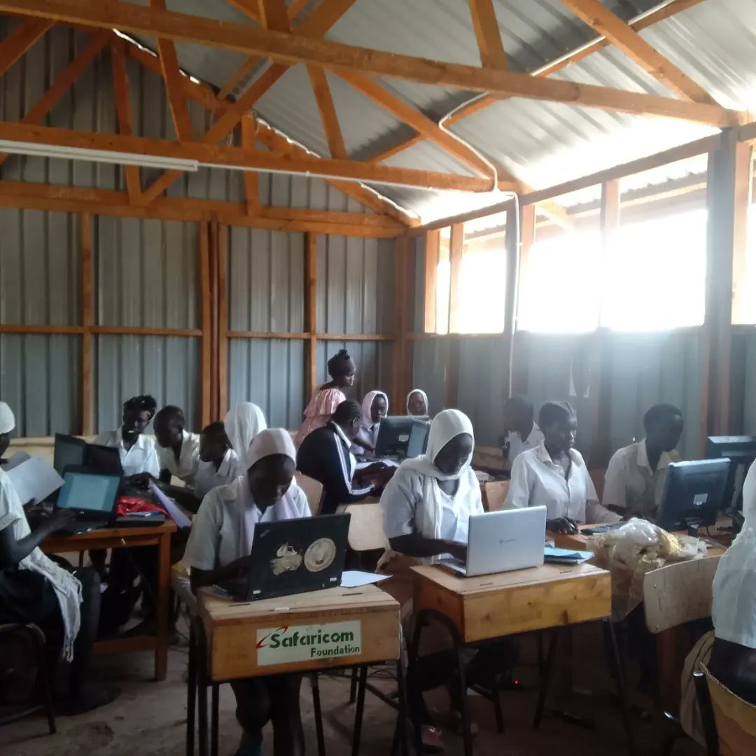 WingRescue's tweet image. See how Rescue Wing International are using computers supported by #ConnectionUbuntu and #TechFugee to scale impact in Africa. Let&apos;s continue to train them the basic knowledge to become problem solver. Don&apos;t miss to follow our social media channels to learn more about us.