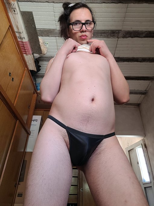 4 pic. Equipo #verano presente Team #Summer present ???????? #femboy #queer #trap #trapo #sunga #zunga