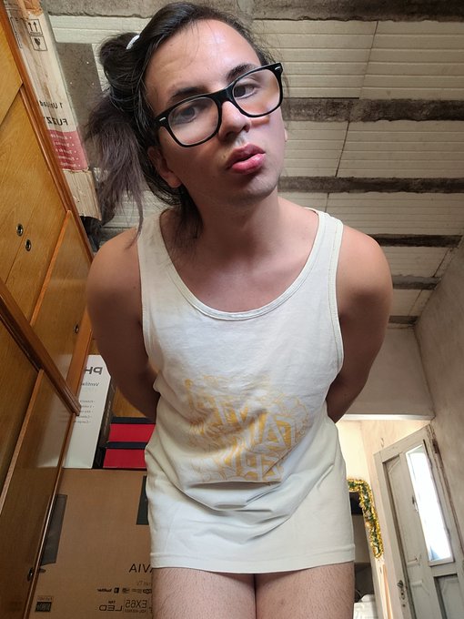 3 pic. Equipo #verano presente Team #Summer present ???????? #femboy #queer #trap #trapo #sunga #zunga