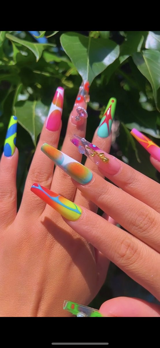 kalifornails's tweet photo. Your Fav versatile Nail artist 😘 https://t.co/enxCAS2gA9