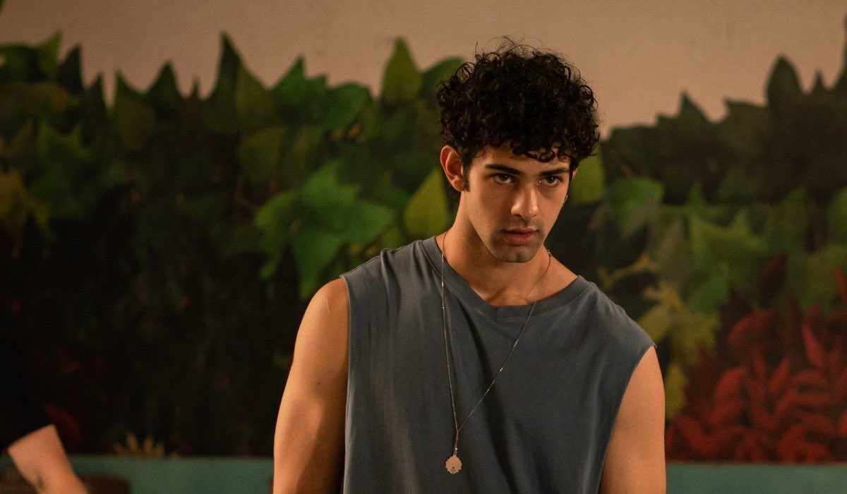 Daninseries's tweet image. - Signor Di Salvo, lei che belva si sente?
- Nu Piecuro