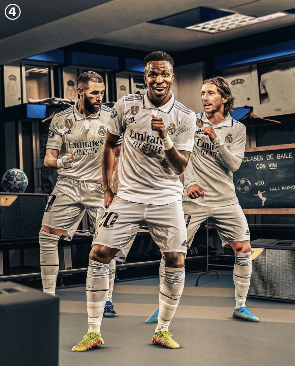 OficialSala12's tweet photo. Imagina ter 22 anos, ter decidido uma final de Champions e ser o PROTAGONISTA do maior clube do mundo?

BAILA, VINI JR! MONSTRO! https://t.co/sI43wcrc1r