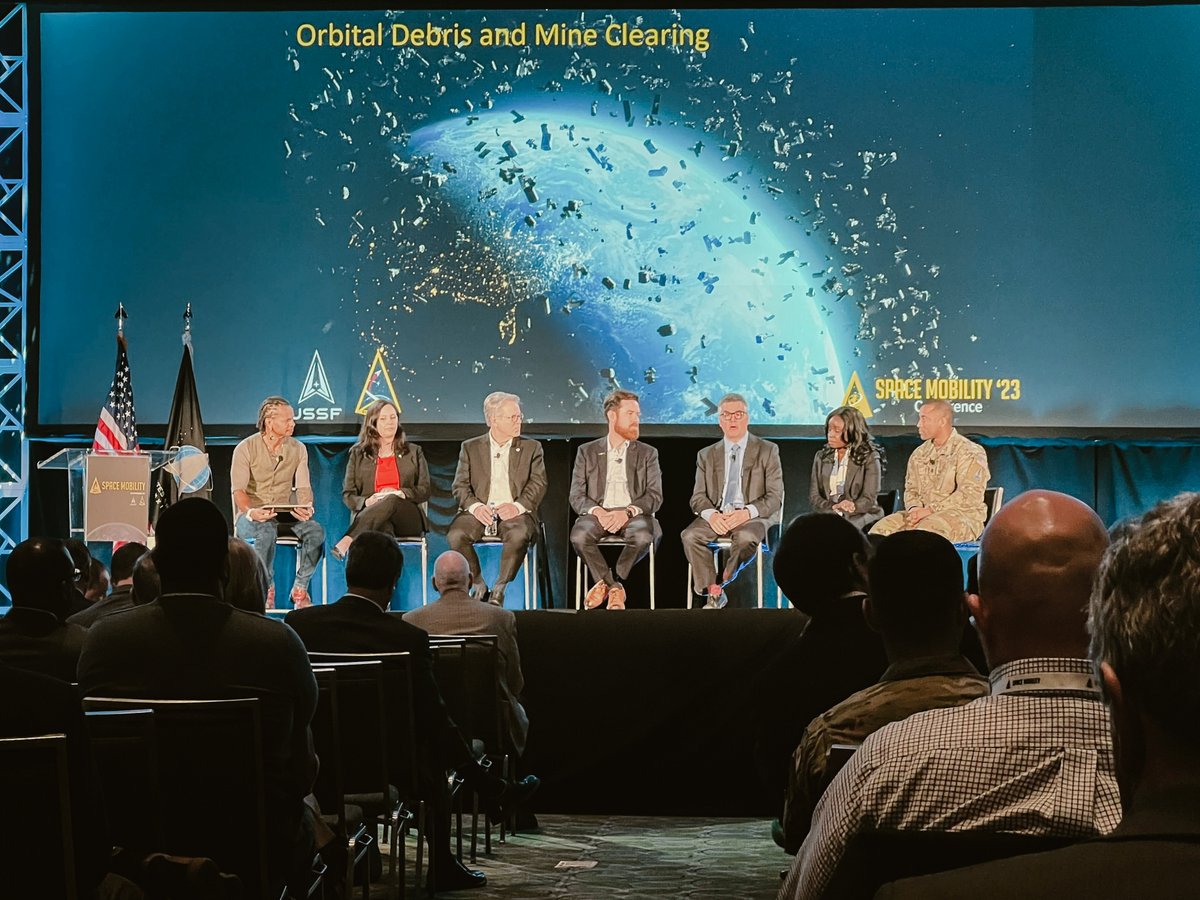 LeoLabs_Space's tweet image. Happening now 👉 CEO Dan Ceperley is onstage at #SpaceMobility beside other innovative leaders discussing what&apos;s needed to reduce #SpaceDebris and enhance #SpaceSafety.