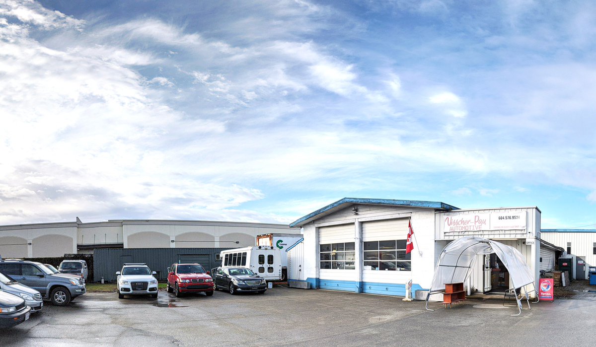visscherpauauto's tweet photo. You can expect friendly, honest and transparent service every time you visit our shop.

Whether it be a passenger car, SUV, pick-up truck, import or domestic, we're fully equipped to service your vehicle, and our professional technicians can handle it all: https://t.co/CDalfnRzJe https://t.co/ZaCpSGX4E0