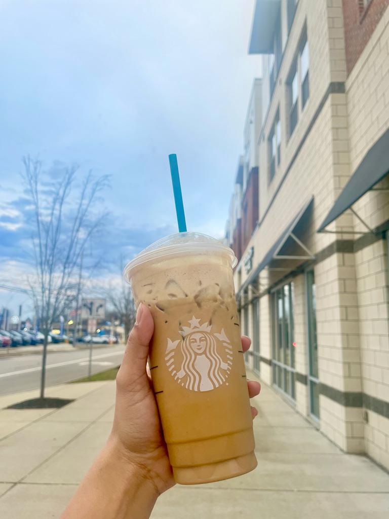 Anyone down for a vanilla sweet cream cold brew?

#XavierUniversity #Starbucks #coldbrew #studyfuel