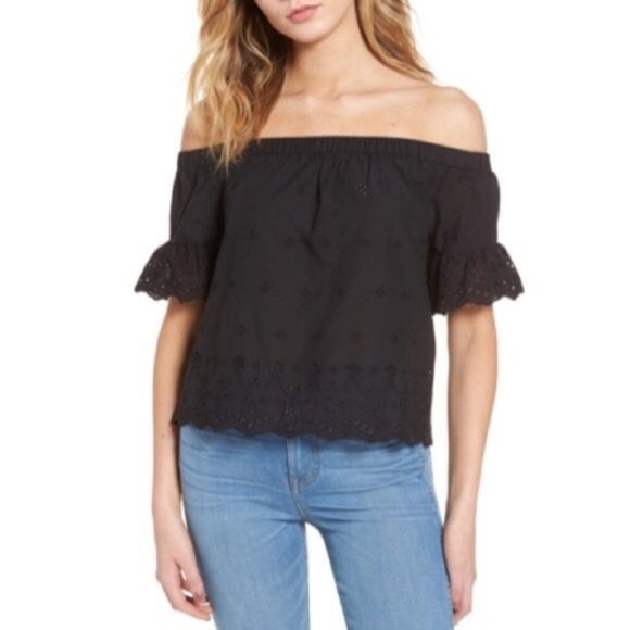 marareid's tweet photo. So good I had to share! Check out all the items I'm loving on @Poshmarkapp #poshmark #fashion #style #shopmycloset #ohgussie #foxcroft #madewell: https://t.co/neZA4ExYxI https://t.co/xrdXcVDNOS