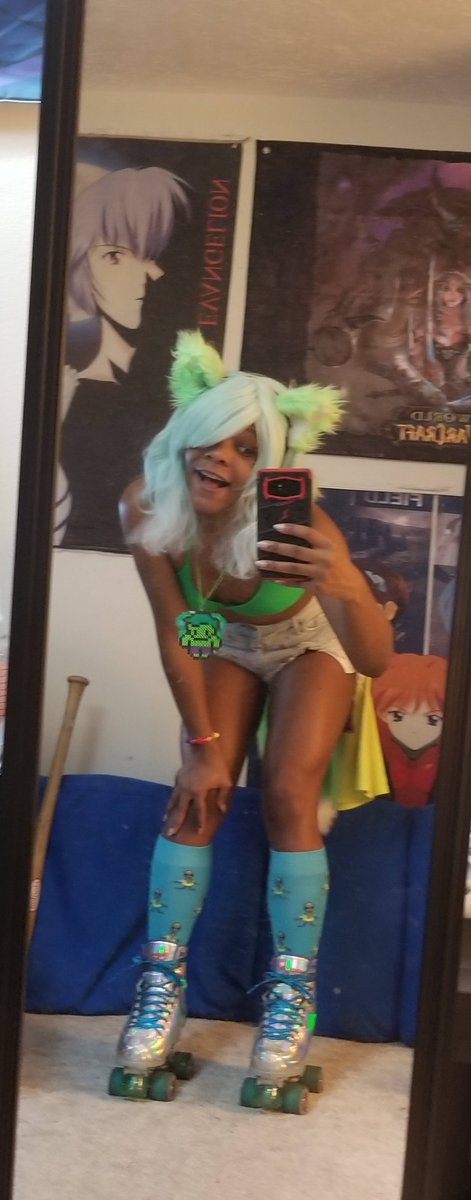 Howdy Cadets~

#blackwaifu #ebonywaifu #waifu #animetwt #petite #blerdgirls #kawaii #kawaiiblackgirl #green #pixel #blackfurry #altblackgirl #ebonycosplayer #cosplay #closetcosplay #brownskin #furriesofcolor #aqua #rollerskater