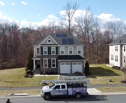 worthapeak's tweet photo. Wow! Who knew #Solar could look so good? We did! Check out these awesome photos of our first Solar Shingle install we completed in Aldie, VA! Kudos to our Foreman and Roofing Crew for doing such an amazing job! ☀ #solarshingles #solarenergy #teampeakroofing @gafroofing https://t.co/T0vB0acNPx