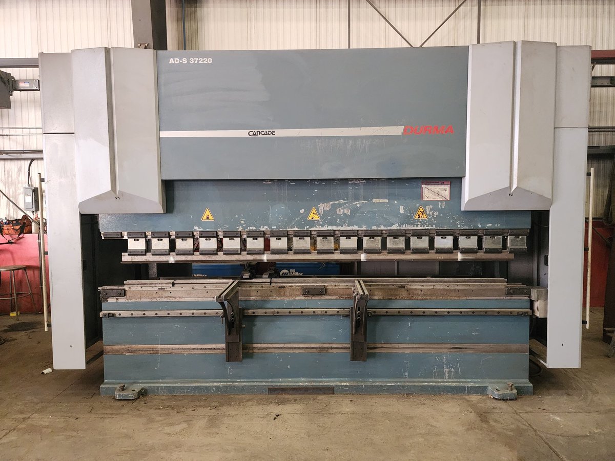 design_arrow's tweet image. 2015 Durma pressbrake for sale. 12ft, 220ton. CNC two-axis back-gauge, Delem touchscreen control..$75,000