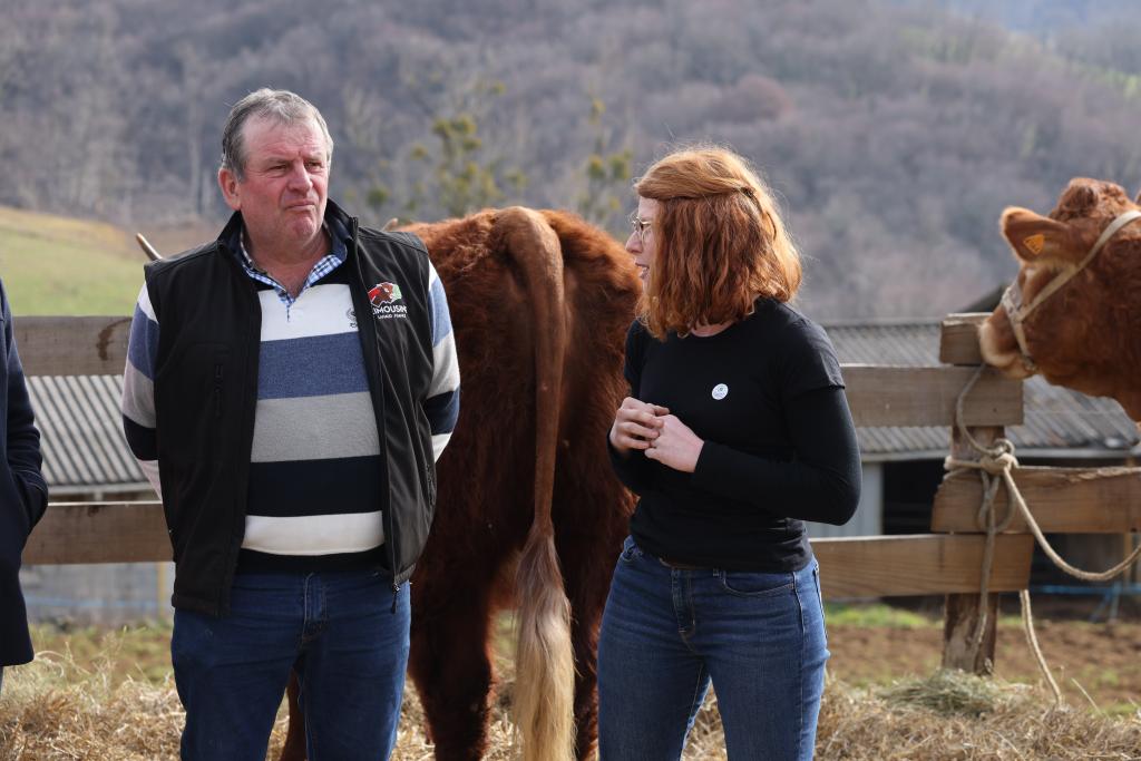 PascalCOSTE's tweet photo. 🍃🐮| @Departement19 et la @chambagri19 font leur grand retour au @Salondelagri ! 

Présentation du programme ce matin au GAEC La Trochoise de Pierre et Cécile Lortholary à Troche.

La Corrèze est fière de ses agriculteurs et artisans.

ℹ️ : https://t.co/B5n0FWOupZ https://t.co/BiIgn2t4OS