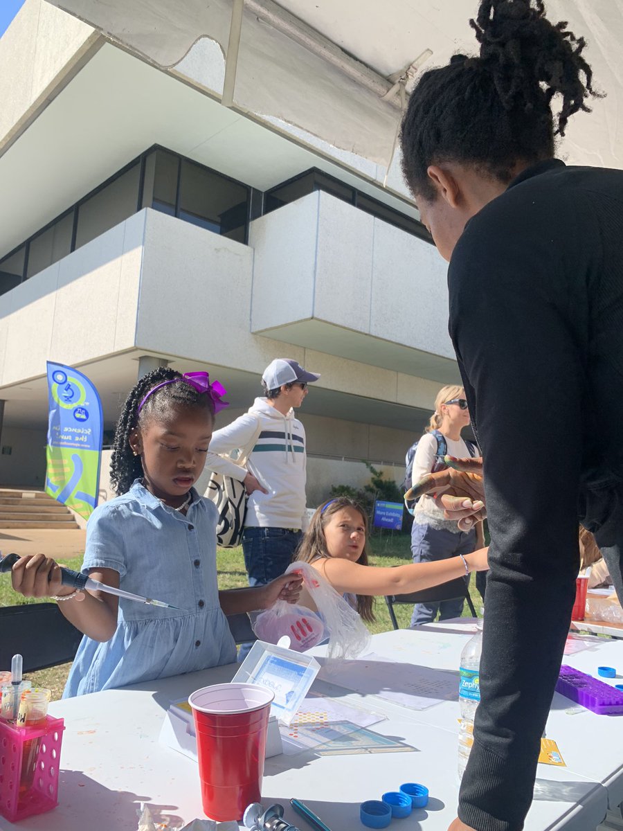 (3/10) We loved being a part of <a href="/stpetescifest/">St Petersburg Science Festival</a> this past weekend. So many happy faces! Thanks to everyone who came out and showed their support for our program. #scienceinthesun #stemeducation #floridaeducation