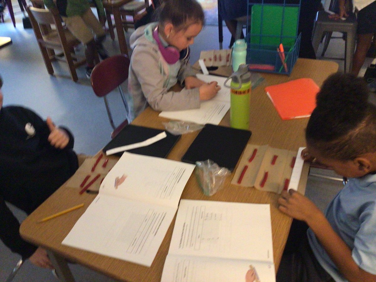 Shawndra Riles tweet media