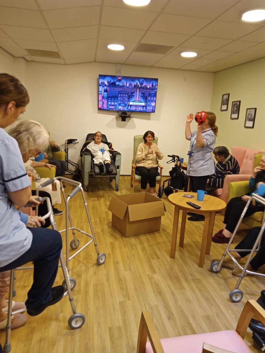 jani_kav's tweet photo. **shared with permission **
Lovely to see our patients on irisward @wchc_nhs enjoying activities. Every day is a step further in their journey #rehabmatters #MDT #irisward ❤️❤️ https://t.co/7mhjXkopjQ