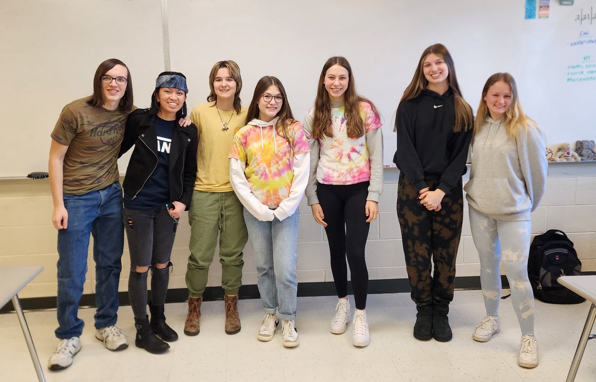 GoWHS_LShogren's tweet photo. Only got 3 class photos for 60's/tie-dye day. Hoping to see more folks in 80's attire tomorrow! #SpringFlingWeek @GoWHS_2023 @Whs2024 https://t.co/qXKNju9XrT