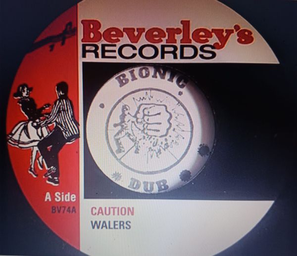 lunamarleygr's tweet image. The Wailers - Caution  [1970]🎤🎶🎵
youtube.com/watch?v=Soegp3…