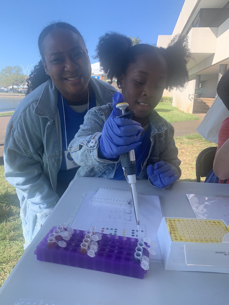 (9/10) We loved being a part of <a href="/stpetescifest/">St Petersburg Science Festival</a> this past weekend. So many happy faces! Thanks to everyone who came out and showed their support for our program. #scienceinthesun #stemeducation #floridaeducation