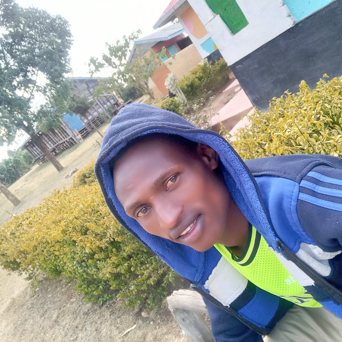 AlekyKimaiwa's tweet photo. #NewProfilePic https://t.co/gAZI3BONLw