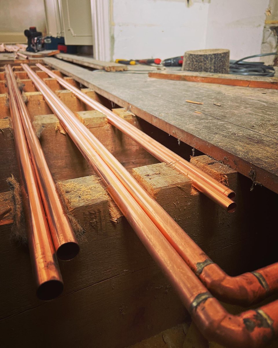 cannonrenewable's tweet image. 📍Project underway in Midhurst
🔥Full central heating system
♨️Underfloor Heating
🛁Bathrooms
-
-
-
#heating #underfloorheating #1stfix #copperpipe #plumbing #midhurst