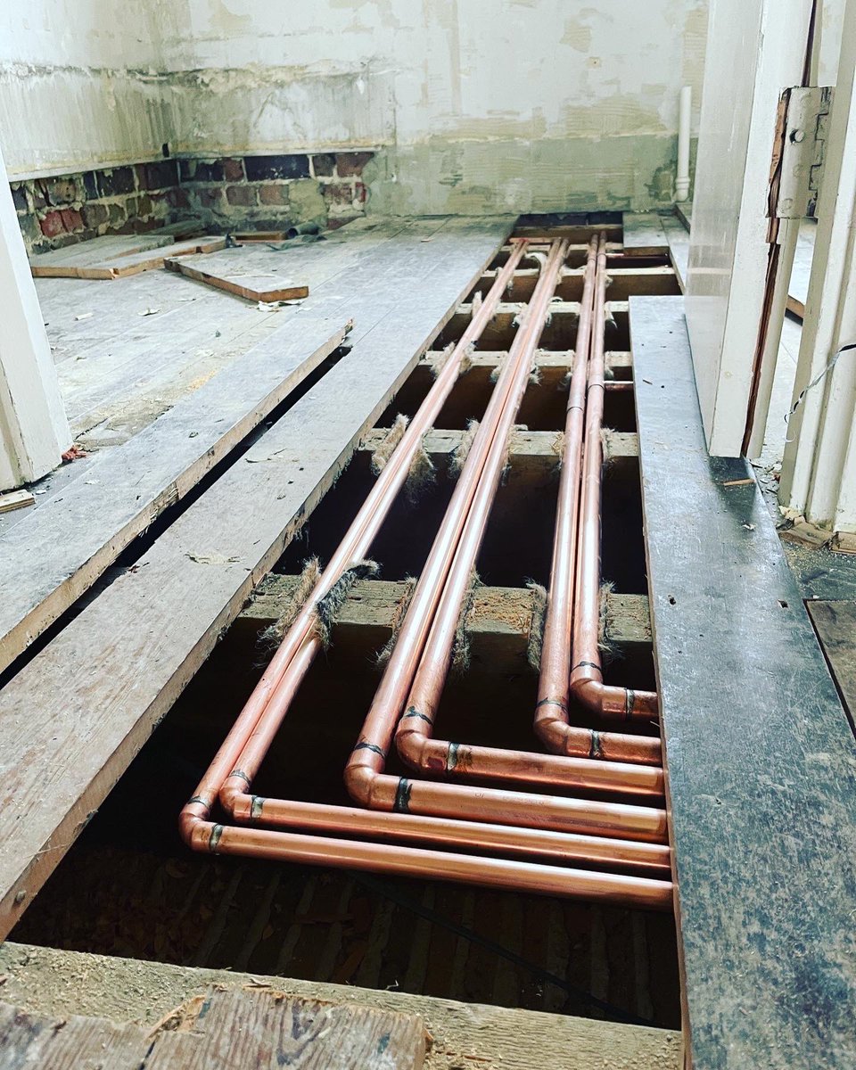 cannonrenewable's tweet image. 📍Project underway in Midhurst
🔥Full central heating system
♨️Underfloor Heating
🛁Bathrooms
-
-
-
#heating #underfloorheating #1stfix #copperpipe #plumbing #midhurst