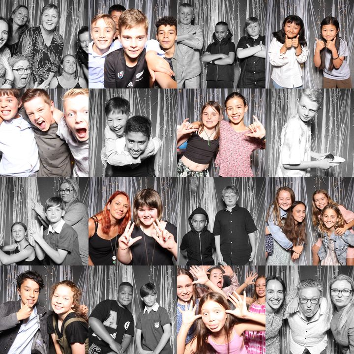 KeyImagery's tweet photo. Congratulations to the Year 6 cohort at Endeavour Primary School in Flagstaff. KeyImagery hopes you had fun in the photo booth at your Leavers' Dinner in December. Best wishes to your onward journeys, students! https://t.co/CGBeNHytOP