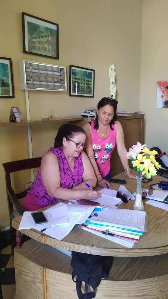 Se realiza en la escuela Josué País García el Corte Masivo del III Perfeccionamiento Educacional, el cual tiene lugar en el Consejo popular Vigia/ Florat,  implicando escuela familia y comunidad.
<a href="/evaescalona7/">eva_escalona</a> 
<a href="/mercuredo/">Mercedes Escuredo O</a> 
<a href="/labrada_nereisy/">Nereisy Gutiérrez Subdirector Provincial Educación</a> 
<a href="/MalpicaMederos/">Arquímedes Malpica Mederos</a> 
<a href="/DayamiGaliano/">Dayami Galiano</a>