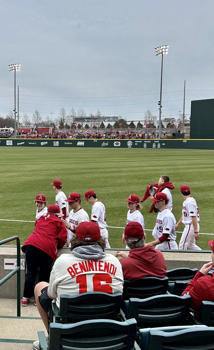 CanaanSandy's tweet photo. #WPS OPENING DAY & I M SO HAPPY! @RazorbackBSB GO! #BaumWalkerStadium #OmahogsHi5s. https://t.co/KtdnVcKSxH