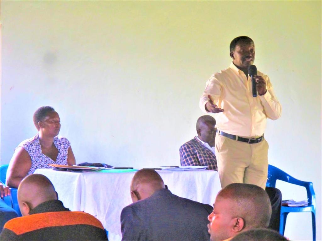 WKajwengye's tweet photo. In my adress to the Headteachers and Stakeholders, I emphasised the following;
1. Prepare  students to participate in the Nyabushozi Science Education and Innovation Fare, 2 be held end of second term. This is mean't to inspire and challenge our children to be problem solvers. https://t.co/VNTgpoY3Mp