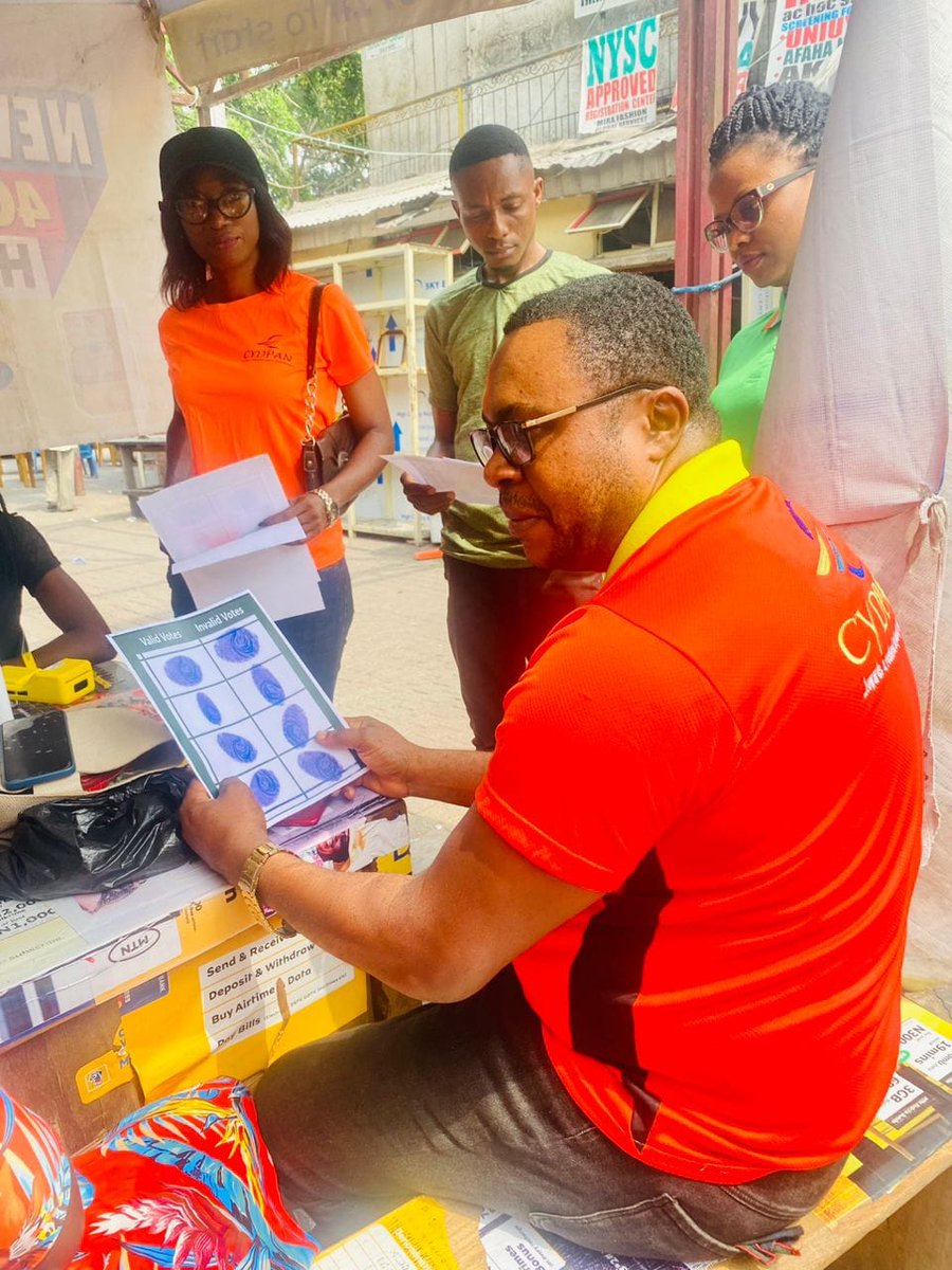 CYDPAN1's tweet photo. CYDPAN Educate Voters on Dangers of Vote Selling/Buying
In a bid to promote voter education and combat vote buying during Nigeria's General Elections, Centre for Young People Development and Poverty Alleviation Initiative, CYDPAN embarked on voters sensitization campaign in Uyo, https://t.co/Kz6NpsAEqs