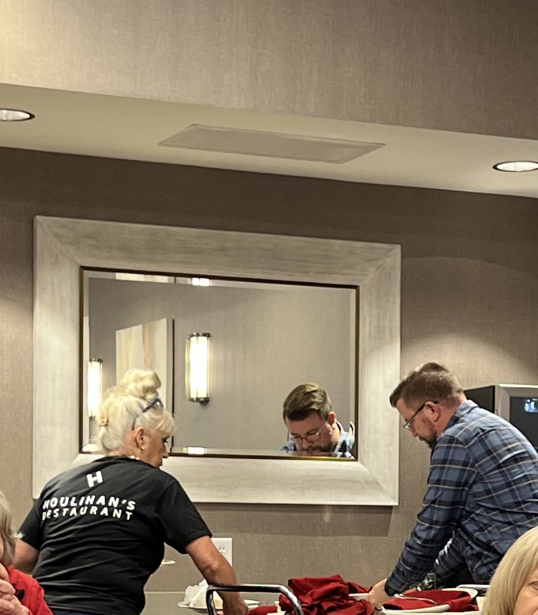 Tim McNatt tweet media