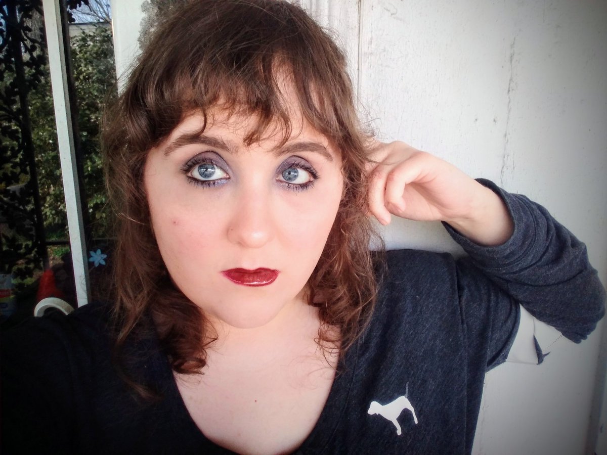 ClaymoreKay22's tweet photo. @NYXCosmetics Suede Matte Lip Pencil in Cherry Skies
@hauslabs Le Riot Lip Gloss in Chaser
#makeup #hauslabs #makeuplooks #makeupstyle #makeupblogger https://t.co/R8oOsgTeRi