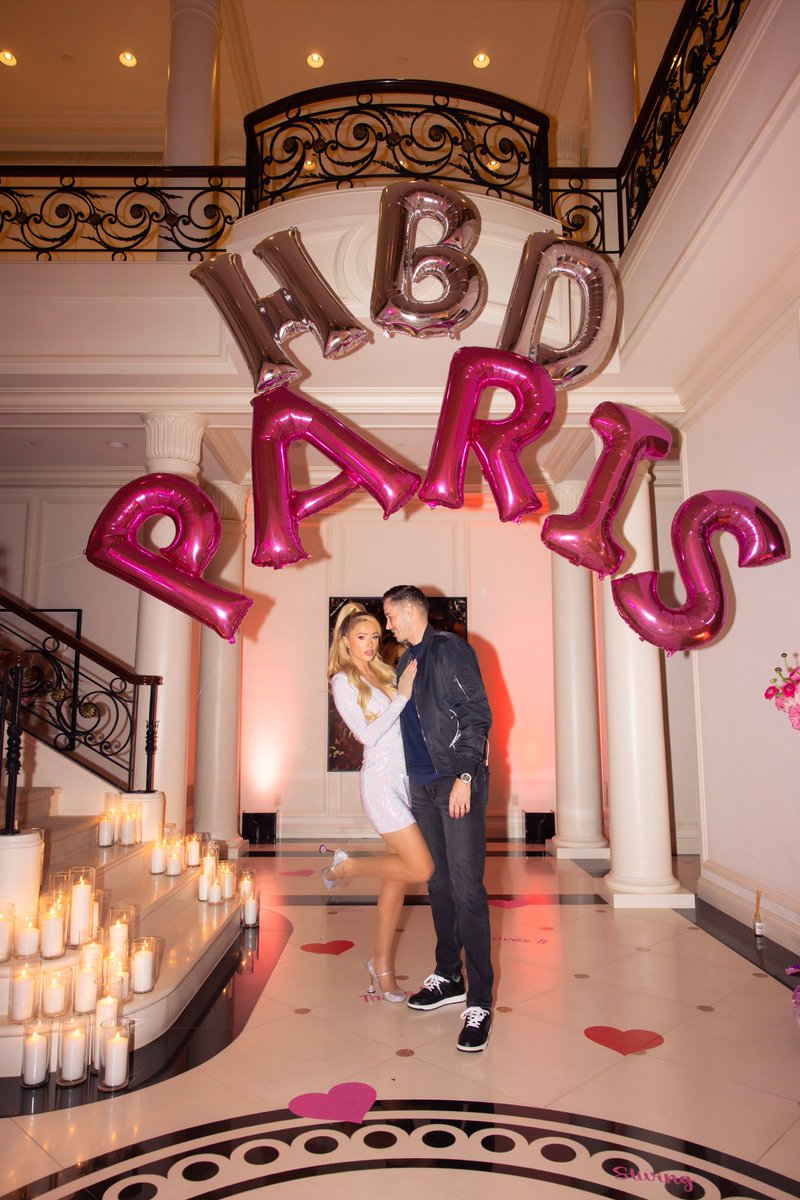 ParisHilton's tweet image. Thank you my love for surprising me with such a beautiful evening.🥹 Loved having such an intimate low key birthday this year with close friends and family🥰 Such a special night, feeling so incredibly happy and blessed.💖🥹✨ #BirthdayPrincess #Sliving