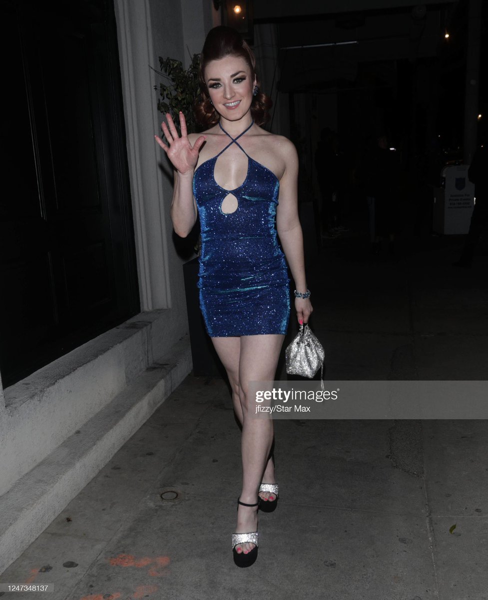 Erin_Micklow's tweet photo. Last night leaving @craigsla ✨
Photos: Justin Foley
https://t.co/9z750F0o0g to shop my t-shirt line with @RebRebHollywood!
Shoes: @caperobbin
#craigsla #caperobbin #rebelrebelhollywood #outfit #style #fashion #starmax #gettyimages #outfitinspo #sheingals https://t.co/kJ7jDZdKyU