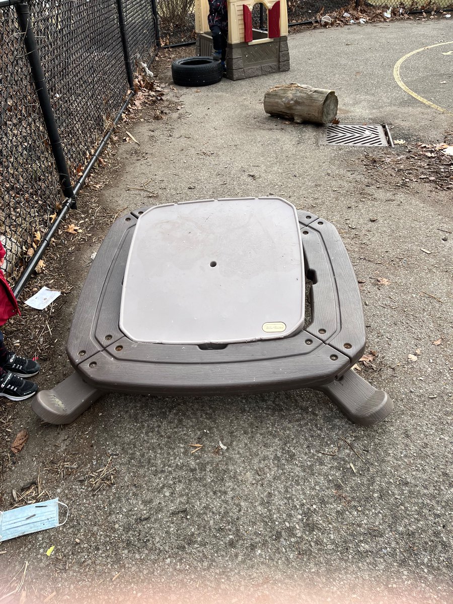 Ms.Bowen tweet media