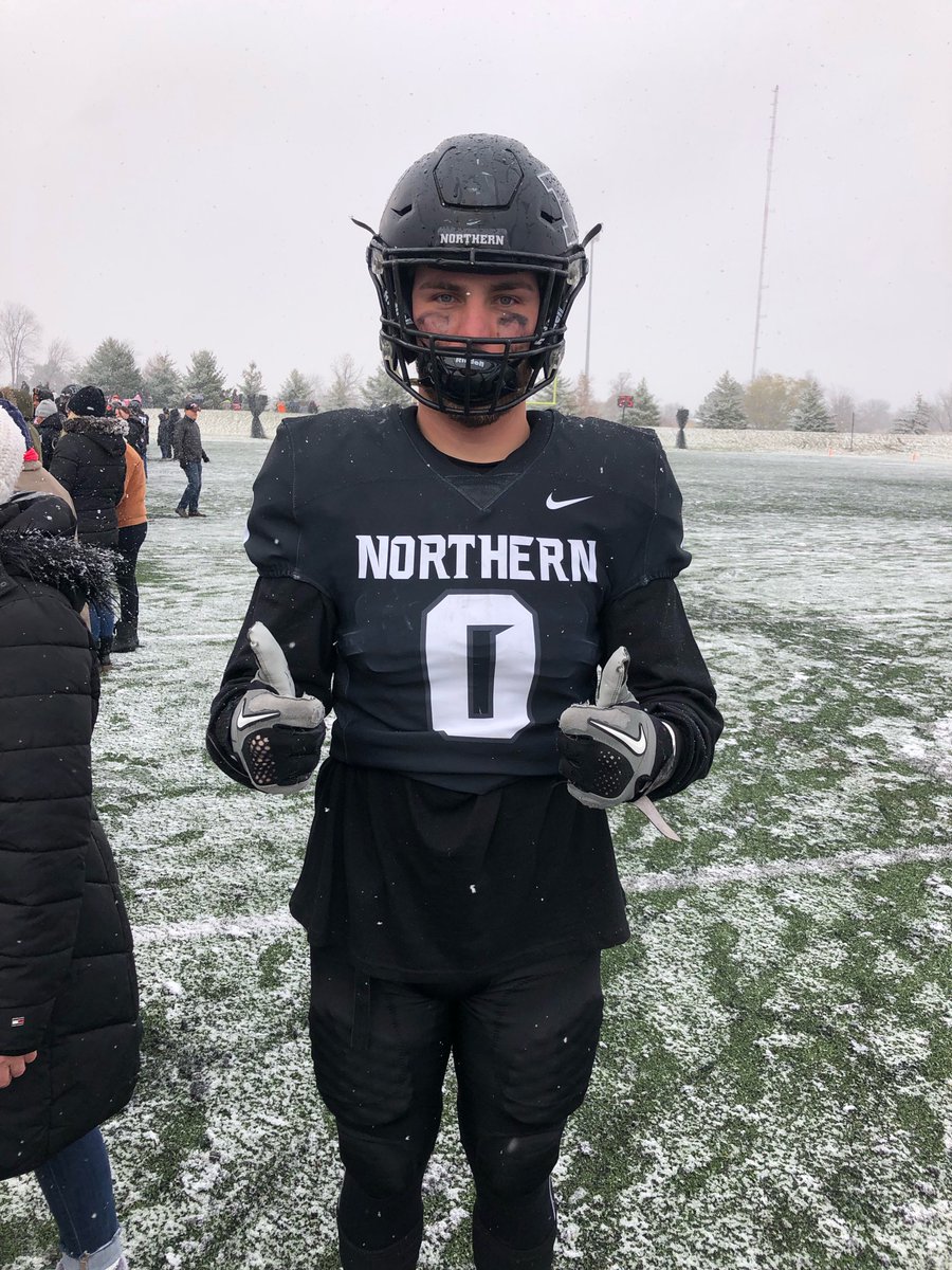 coachDeanPaul's tweet photo. Happy birthday to senior DE Josh Bever. @Josh_Bever_ is a business major from Ashland High School (OH). He earned All-OAC honors 4x &amp; returns for year 5. Josh is also a successful entrepreneur and a homeowner in Ada. We can't wait to watch his future success. https://t.co/dx2eLPY2rf
