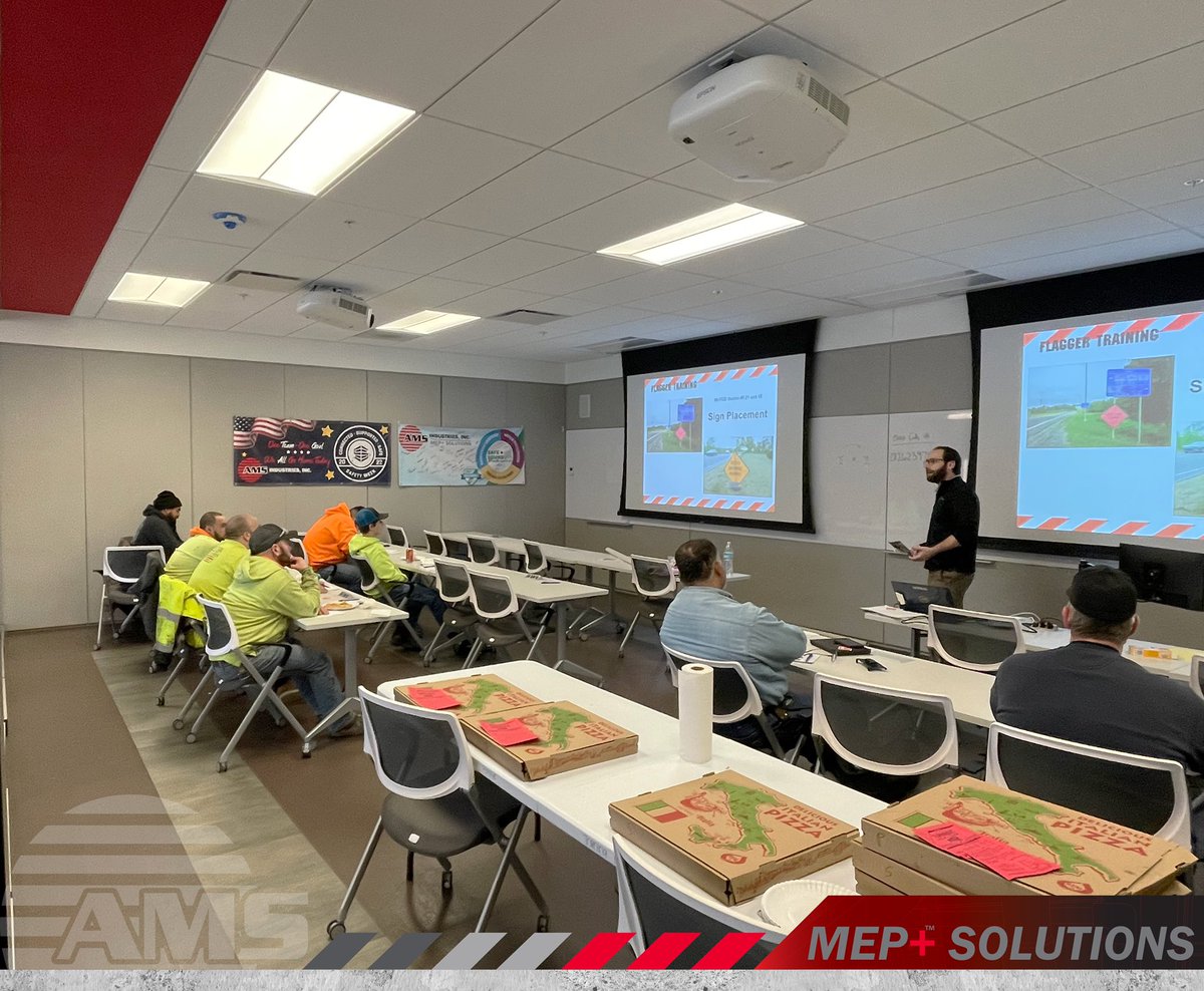 AmsIndInc's tweet photo. 🛑🦺 Safety is a top priority of ours and one of our core values. Our Safety Department recently offered CPR certification for office and field staff as well as flagger training for some of our journeymen working in the city of Chicago. 🦺🛑

#MepEngineering #Safety #Training https://t.co/gH4GI8Vnhq